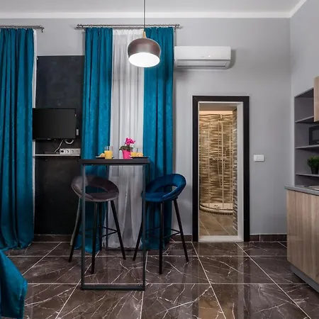 Apartments Piccola Venezia Rijeka Exterior photo