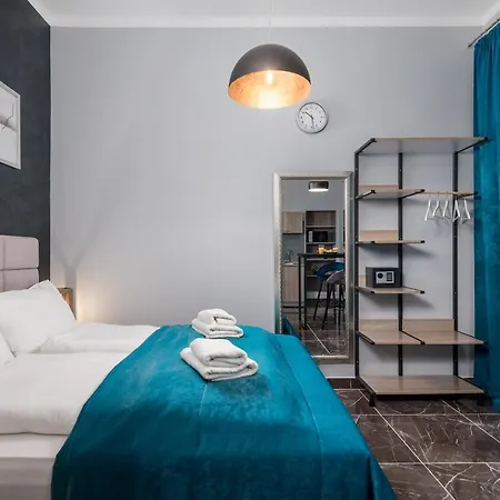 Apartments Piccola Venezia Rijeka Exterior photo